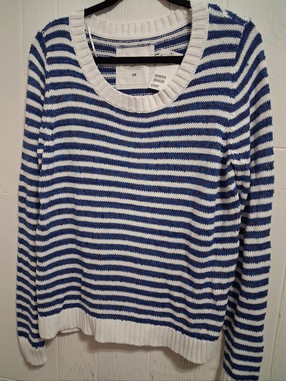 H&M White and Blue Striped Scoop-Neck Sweater